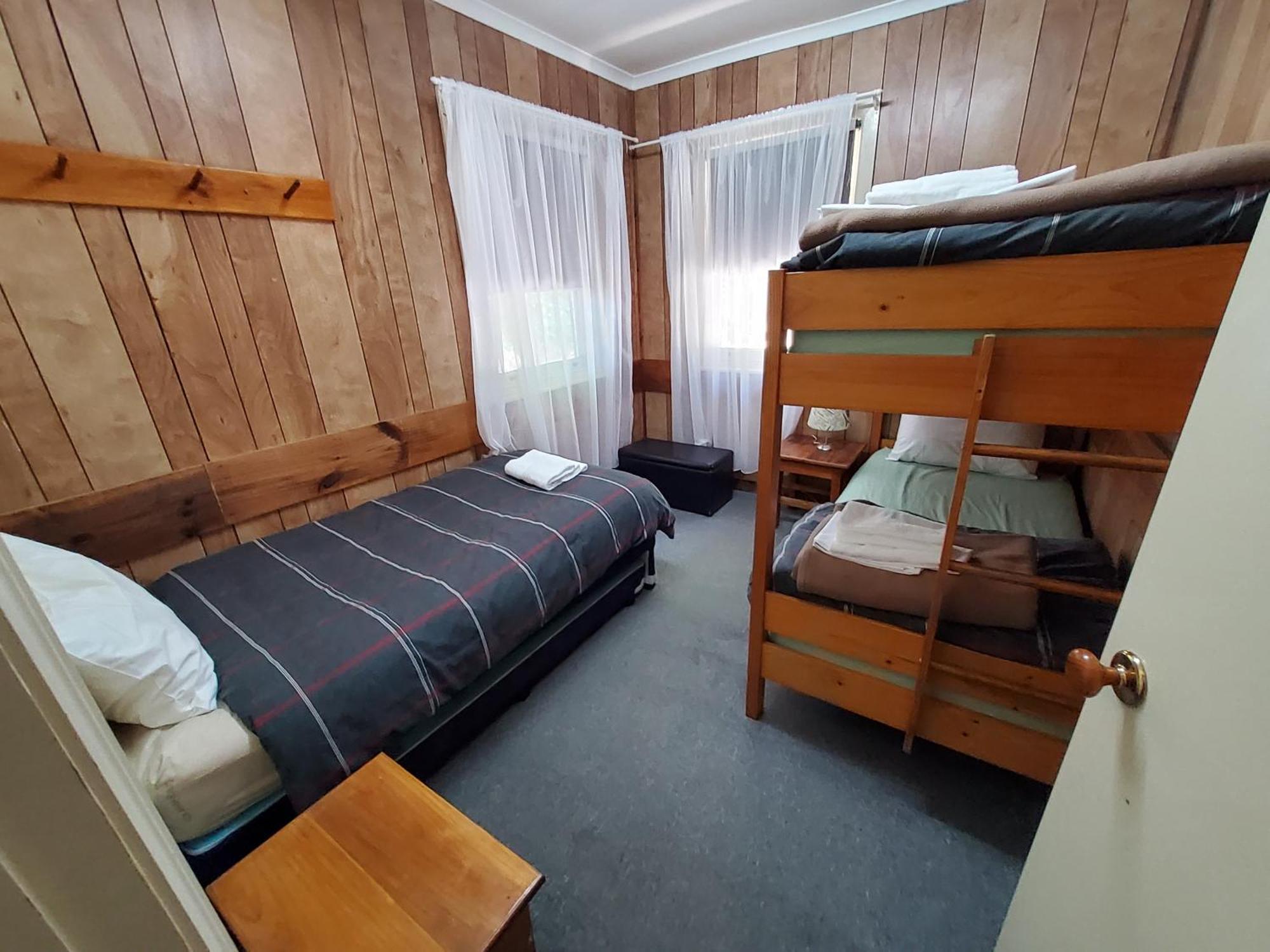Coach House Inn Bright Eksteriør bilde