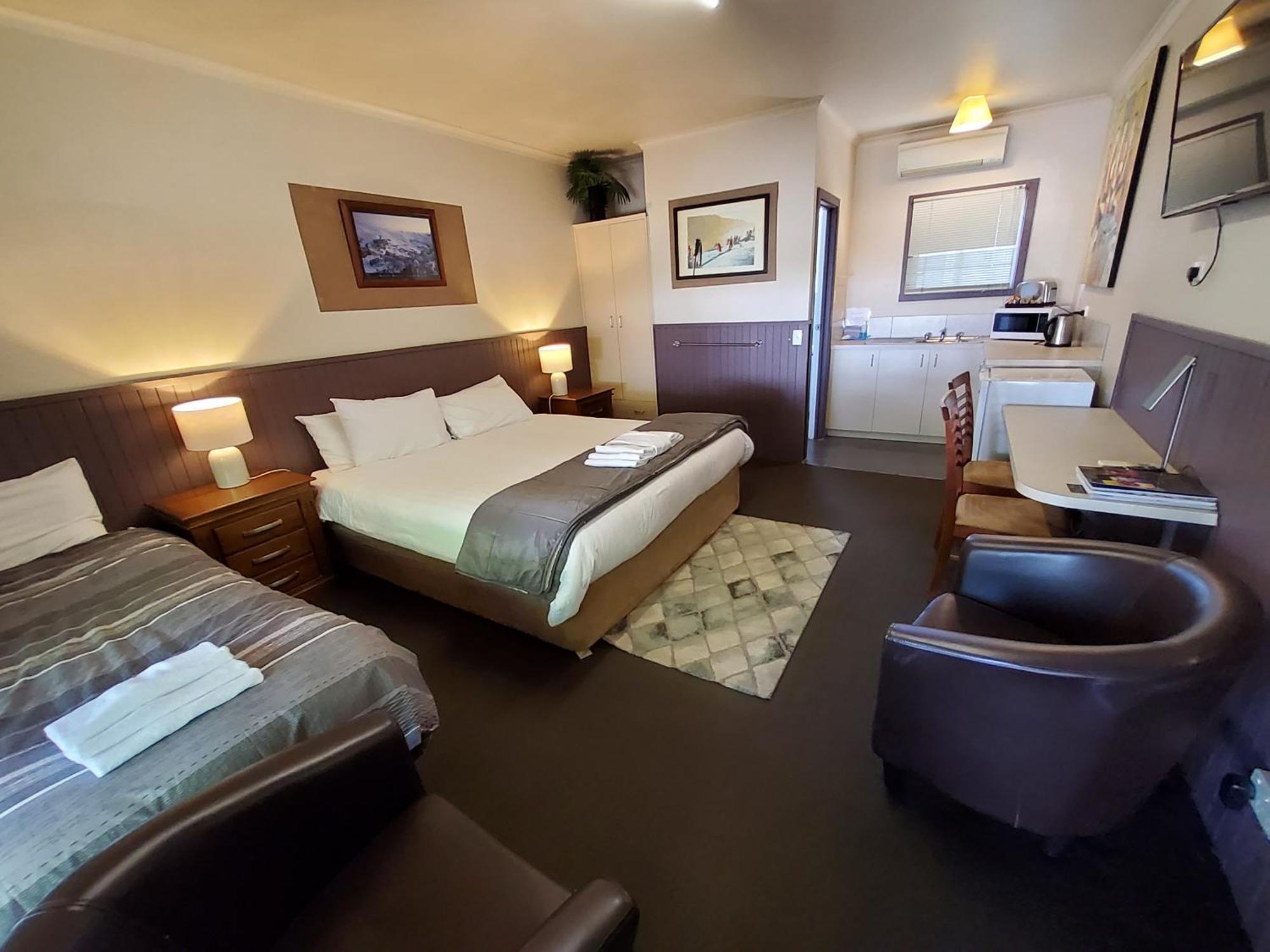 Coach House Inn Bright Eksteriør bilde